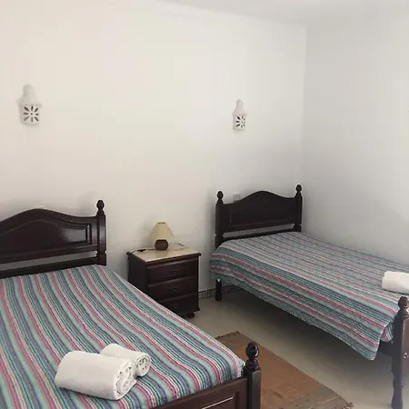 Natalia - Great Pool Area Short Walk To Coelho Beach - Perfect For Families Villa Albufeira