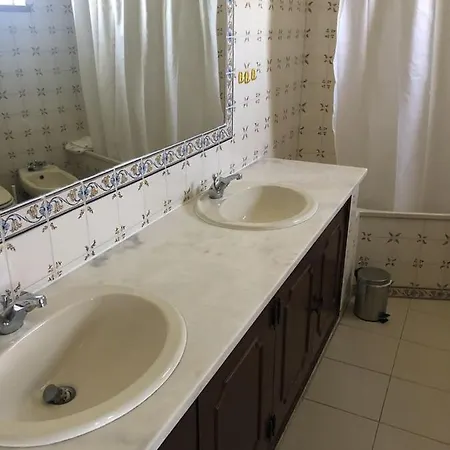 Natalia - Great Pool Area Short Walk To Coelho Beach - Perfect For Families *