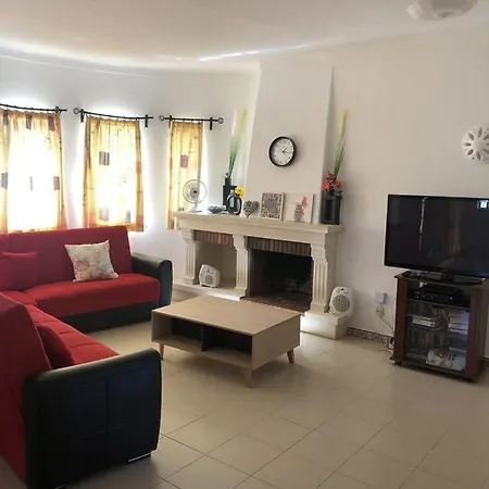 Natalia - Great Pool Area Short Walk To Coelho Beach - Perfect For Families Albufeira