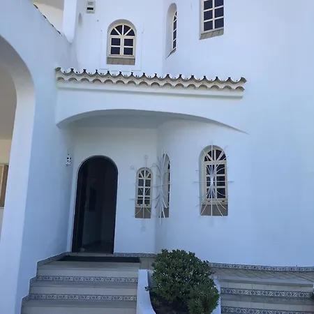 Villa Natalia - Great Pool Area Short Walk To Coelho Beach - Perfect For Families