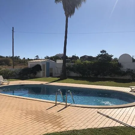 Natalia - Great Pool Area Short Walk To Coelho Beach - Perfect For Families וילה